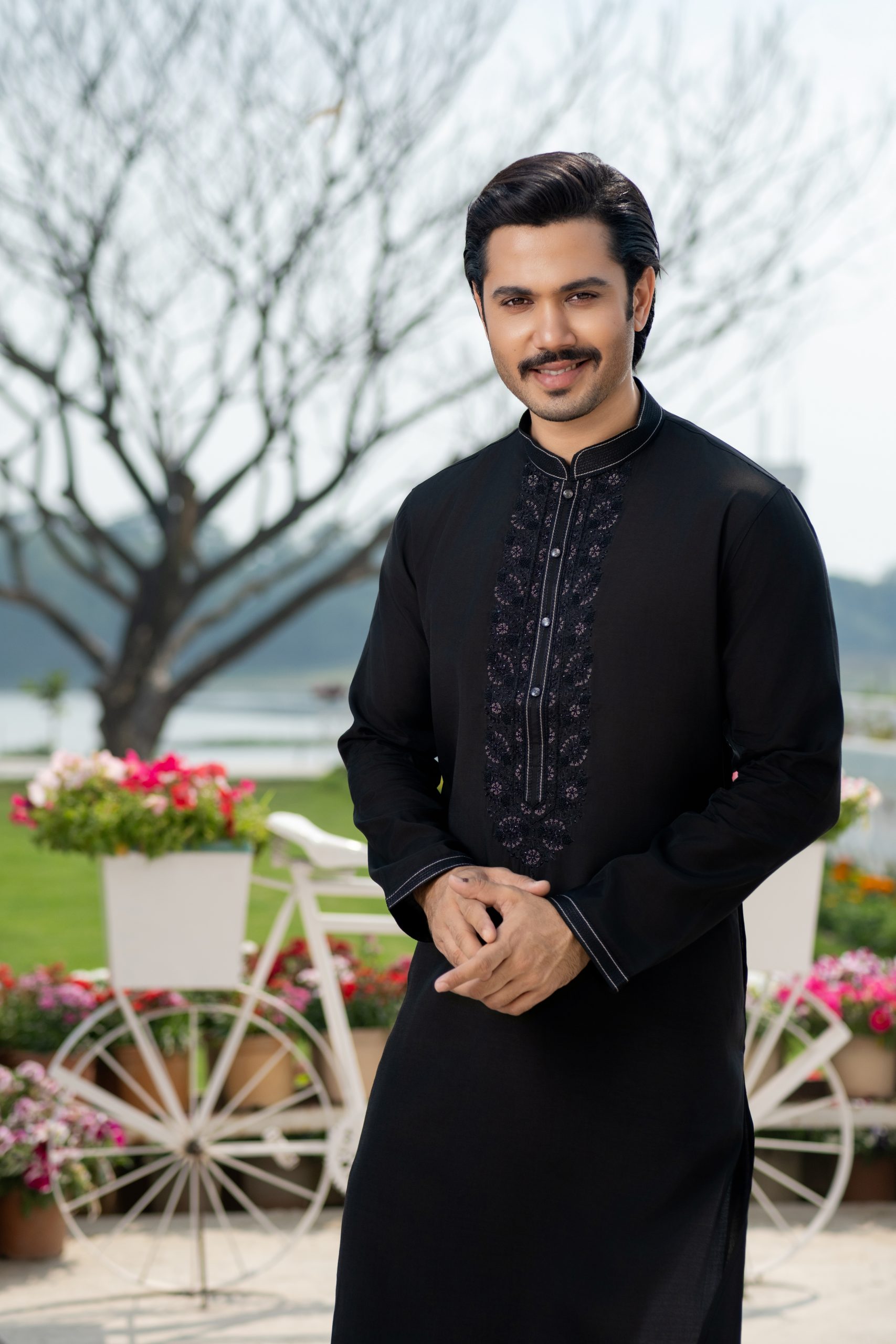 DSCF2888 Intricate Karchupi Work Panjabi. IR-02 - Image 1