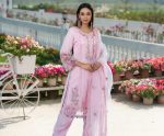 Women Salwar Kamiz: DN-2636