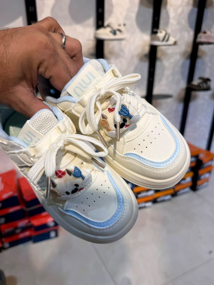 Kids’ Signature Footwear. A652 (BLUE)
